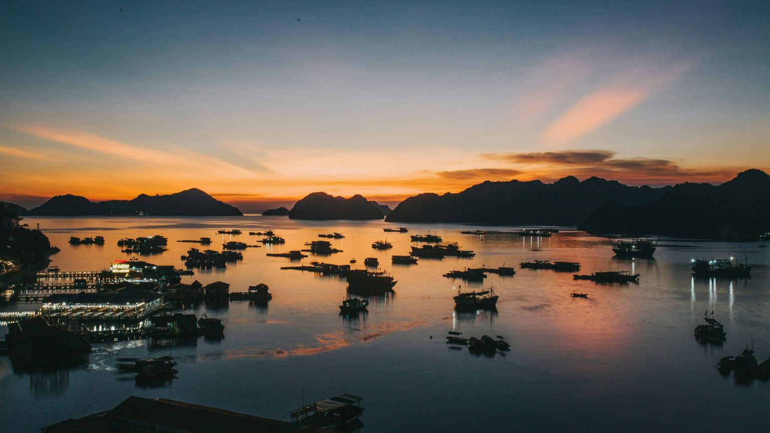 Vietnam anuncia programa de visados dorados para atraer inversores y residentes de larga duración.