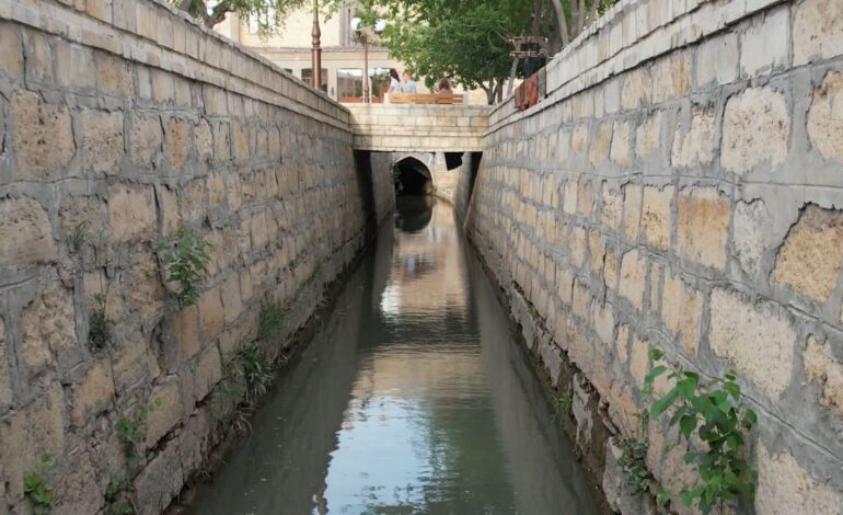 La importancia del agua en la historia y futuro de Bujará, Uzbekistán.