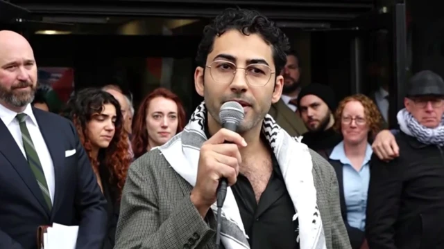 Mohsen Mahdawi, estudiante palestino, liberado tras detención en Estados Unidos