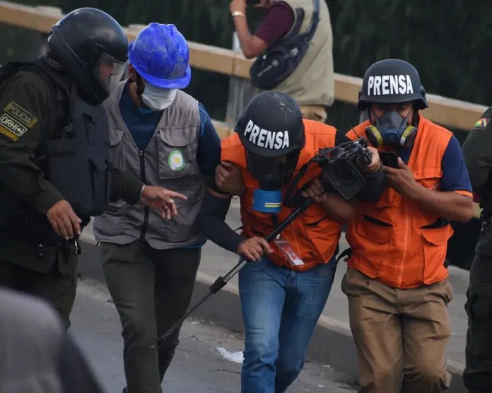 ANPB denuncia agresiones y hostigamiento contra periodistas en Bolivia durante movilizaciones