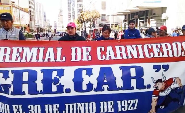 Protesta de carniceros en La Paz por el alza de precios de la carne