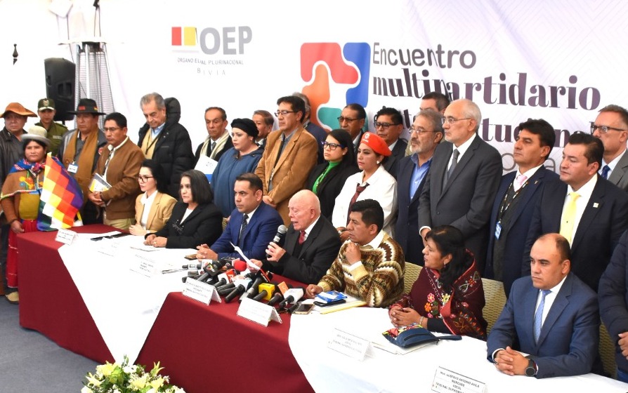 Tribunal Supremo Electoral convoca a importante encuentro para garantizar transparencia en elecciones en Bolivia.